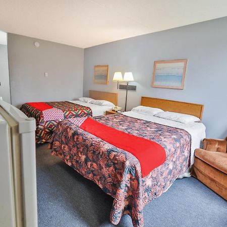 Oyo Hotel Pipestone Mn, Canterbury Park Extérieur photo